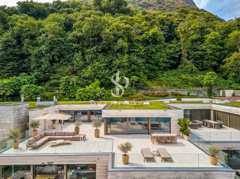 Eleganza e privacy con vista lago (2)