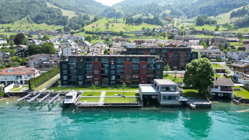 Modern 5.5-room apartment with direct lake view in Beckenried (13)