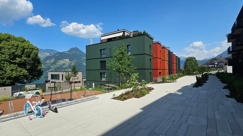 Modern 5.5-room apartment with direct lake view in Beckenried (9)