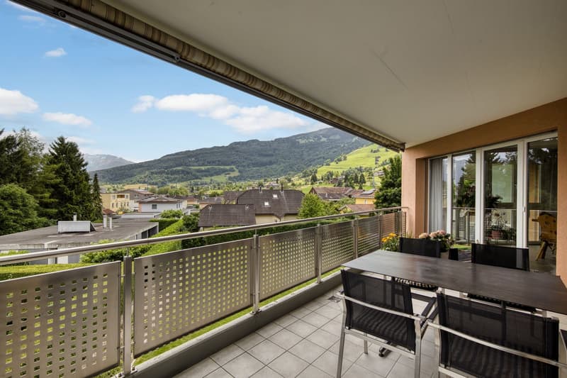 Ruhig wohnen, zentral leben – sonniger Balkon mit schönem Weitblick (9)