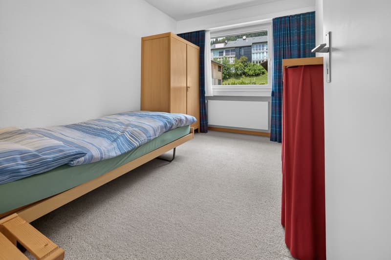 Sonniges 3.5-Zimmer-Feriendomizil mit Bergsicht, Loipe und Skilift vor der Tür (9)