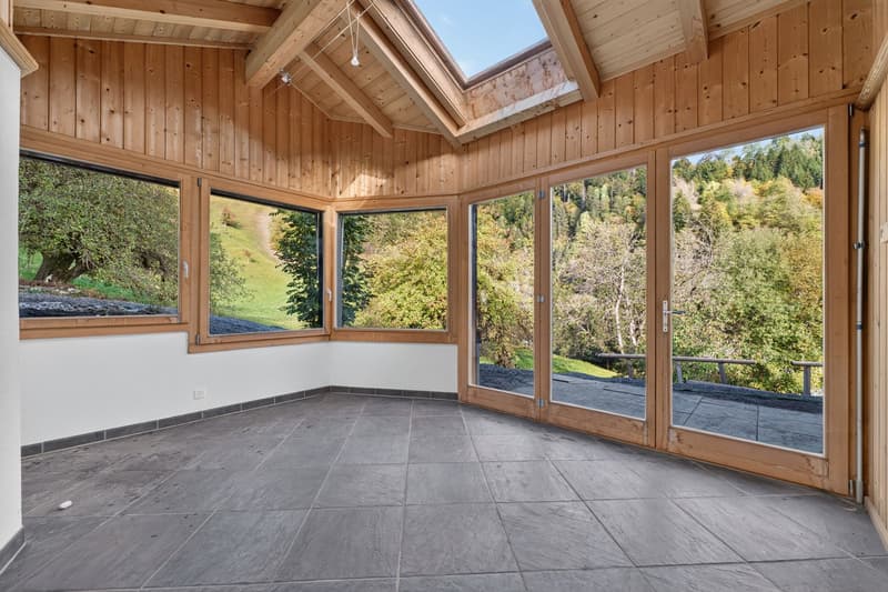 Charmantes Strickbau-Einfamilienhaus mit Wintergarten im Prättigau (9)
