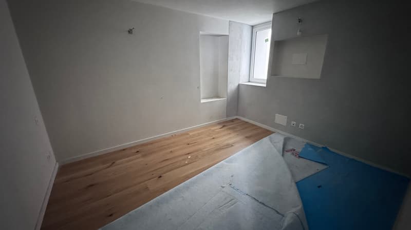 Single-family house completely renovated in Miglieglia (6)