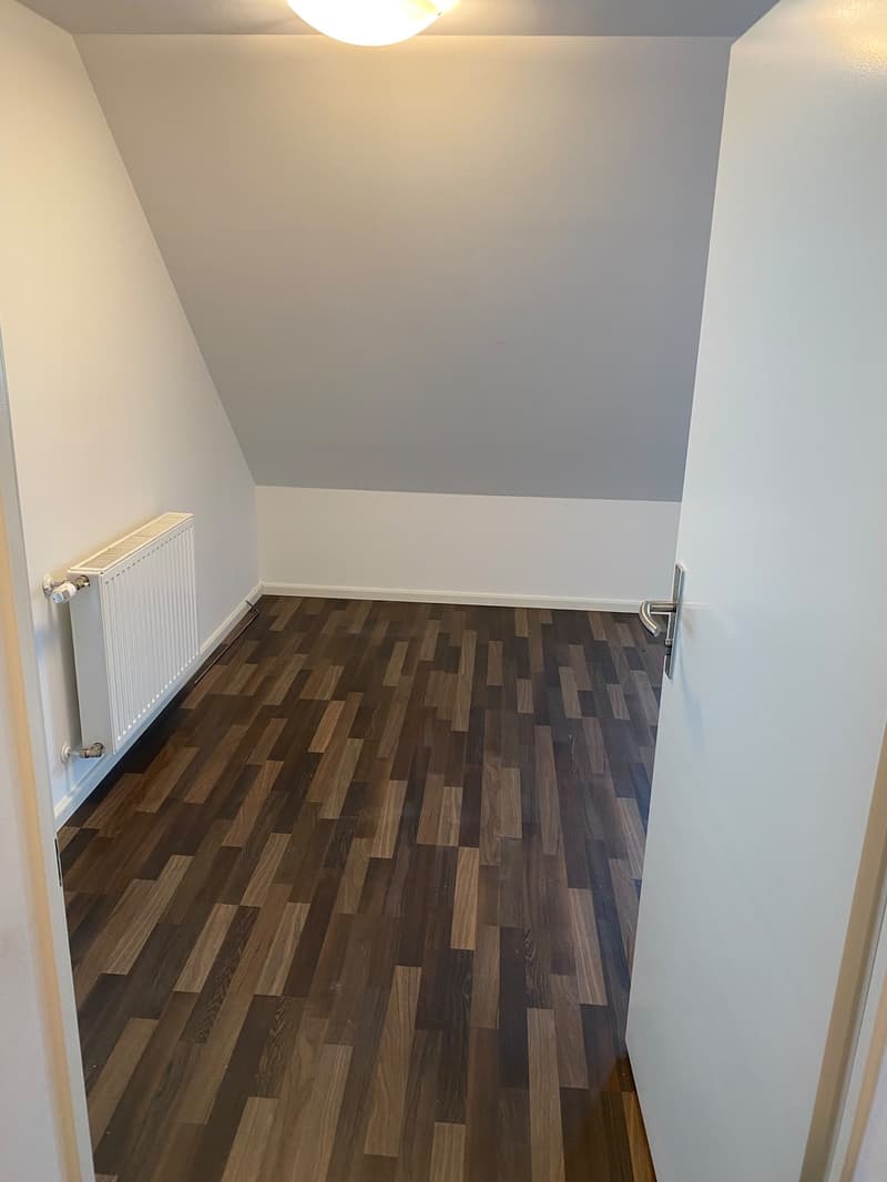 Charmante 3.5-Zimmer-Wohnung in historischem Gebäude in Salmsach (3)