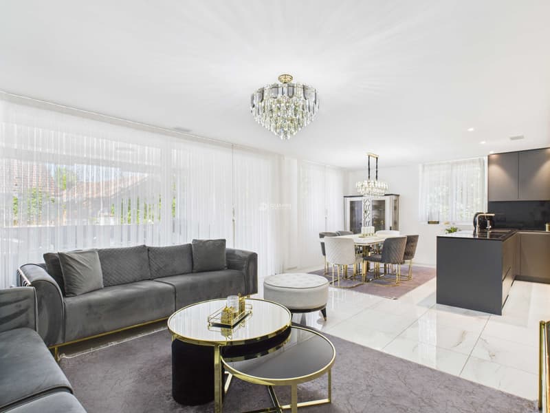 Appartement moderne 4.5 pièces avec balcon & 2 places de parking souterrain à vendre à Ottenbach (9)