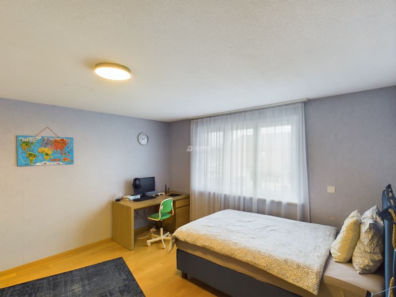 8.5-Zi.-Villa mit Pool & Einliegerwohnung in Oberentfelden (11)