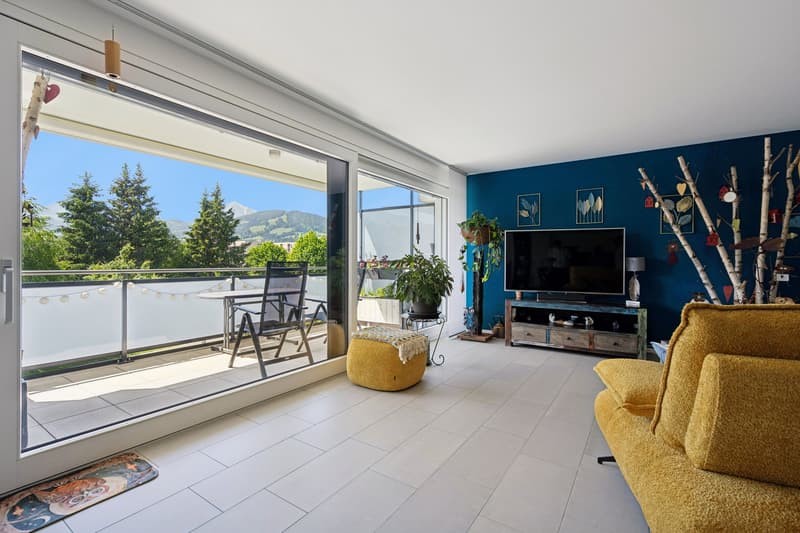 Apartment 3.5 rooms with balcony and view of the Moléson (1)