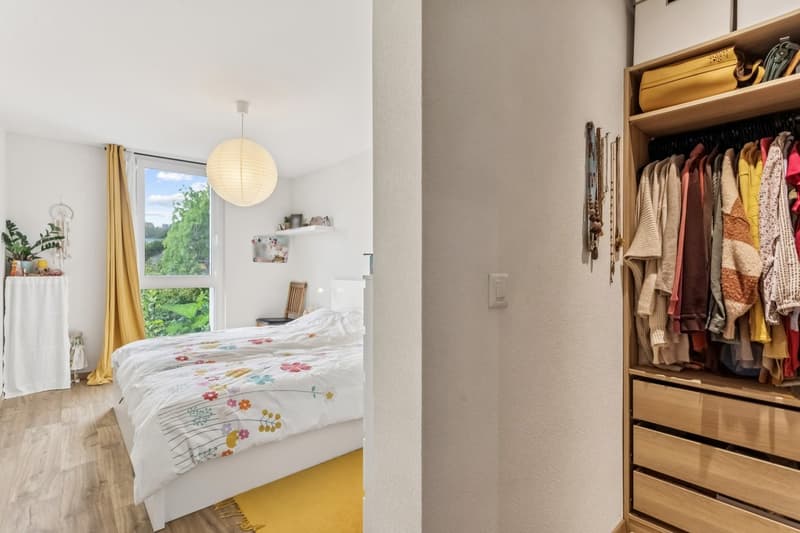 Chambre à coucher parentale avec dressing