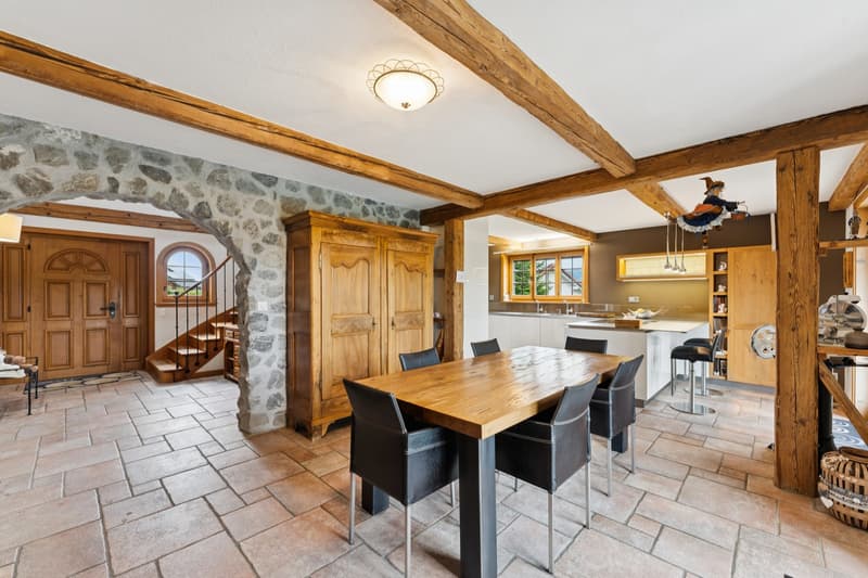 Magnificent exceptional property, 10 minutes from Bulle and 20 minutes from (6)