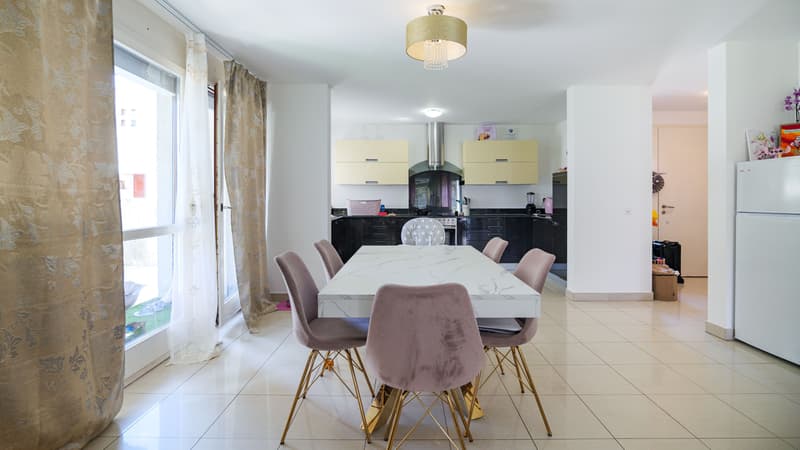 Wunderschönes Haus mit 5,5 Zimmern und Pool in Brione sopra Minusio (6)