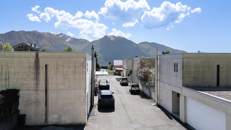 Wunderschönes Haus mit 5,5 Zimmern und Pool in Brione sopra Minusio (8)