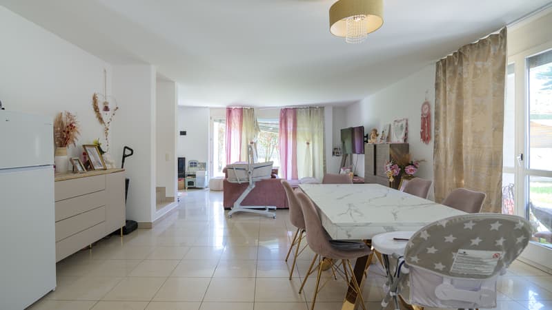 Wunderschönes Haus mit 5,5 Zimmern und Pool in Brione sopra Minusio (5)