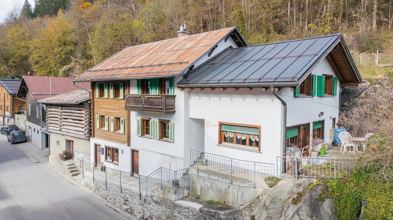 Cozy 6.5-room house with annex in Ilanz/Glion (1)