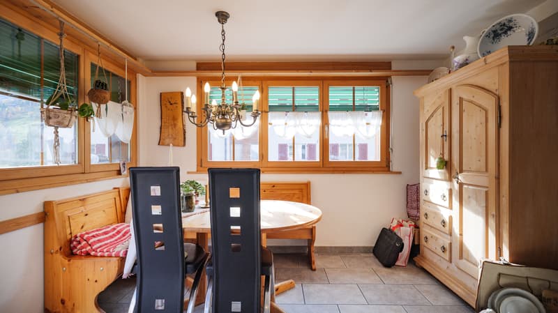 Cozy 6.5-room house with annex in Ilanz/Glion (5)