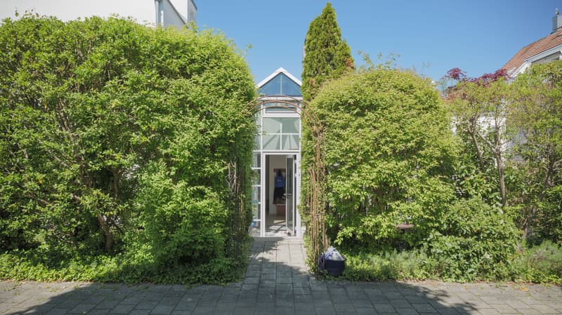 Practical 2.5-room garden apartment in Bonstetten (2)