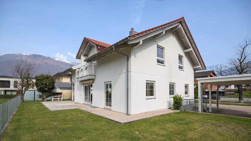 Belle maison de 6.5 pièces avec potentiel à Sant Antonino (2)