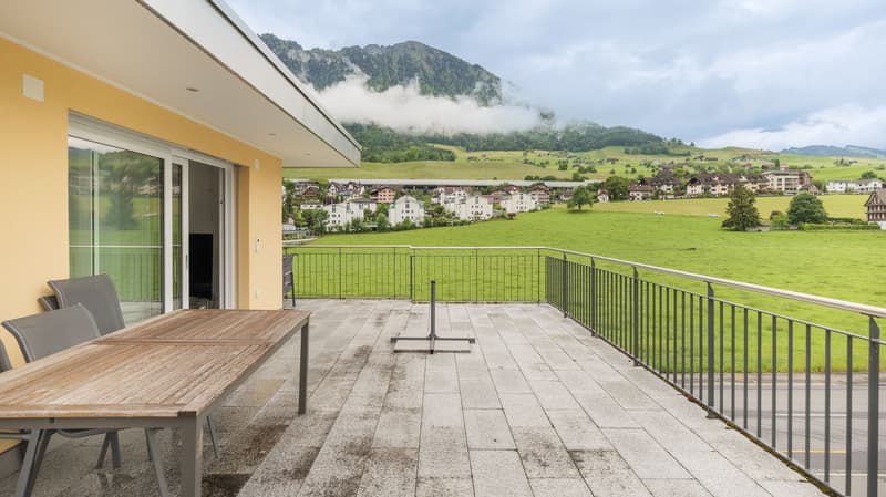 Modern multi-family house with three 3.5-room apartments in Buochs (4)