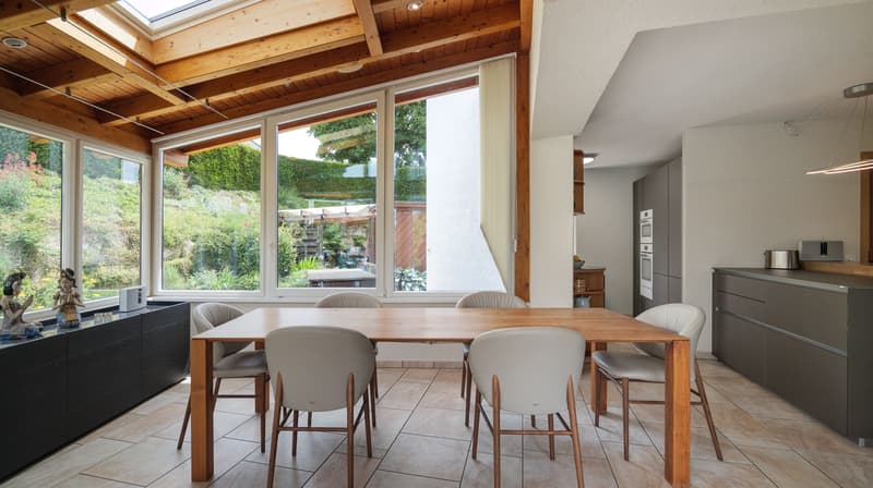 Spacious 6.5-room house with pool in Remetschwil (8)