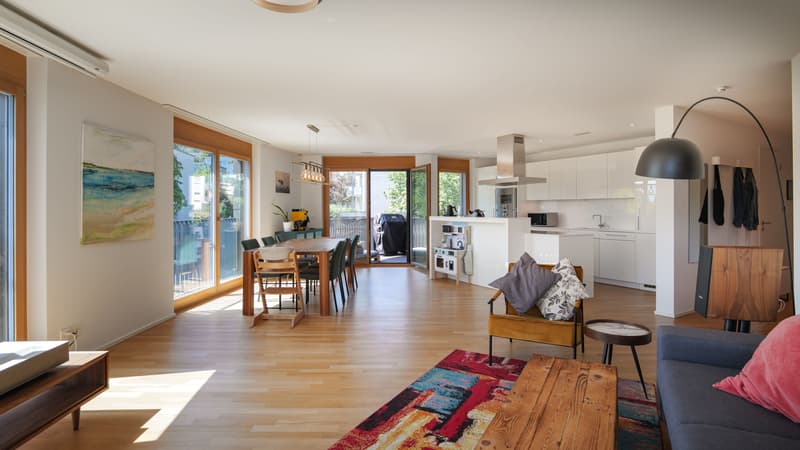 Modern 4.5-room apartment with lake view in Au ZH (3)