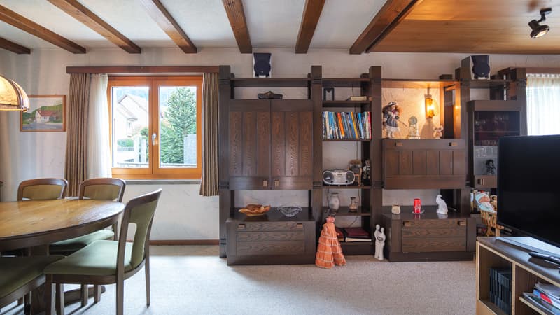 Maison de 5 pièces charmante à un emplacement idéal avec potentiel de construction à Büsserach (8)