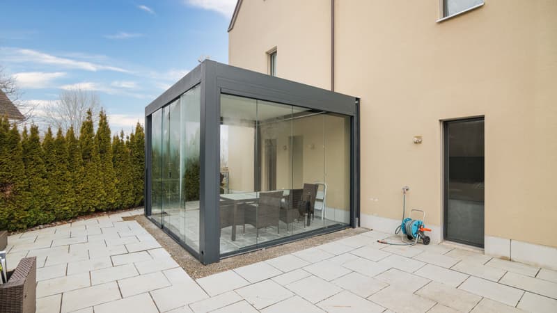 Wunderbare 4.5-Zimmer-Gartenwohnung in Stetten (5)