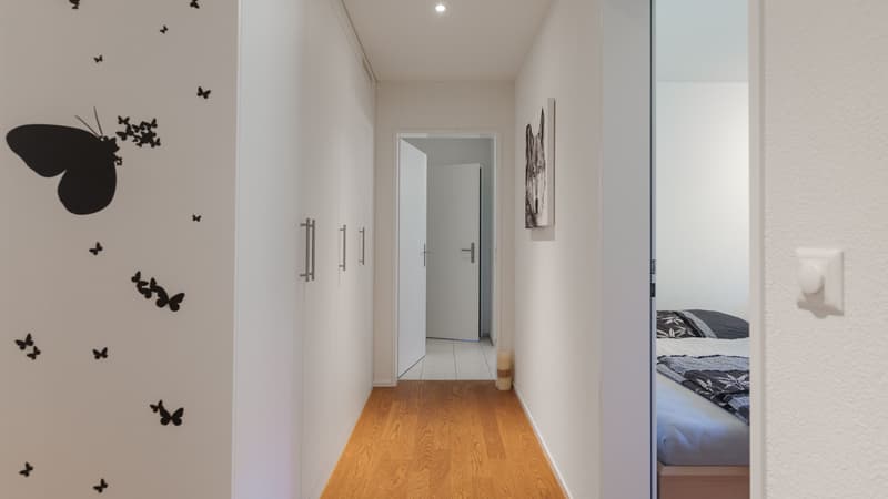 Elegante 4.5-Zimmer-Wohnung mit viel Liebe zum Detail in Glattfelden (4)