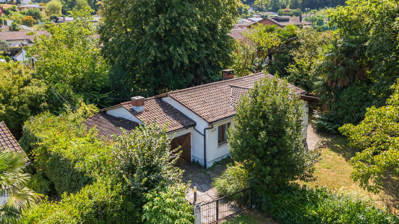 Terreno edificabile con immobile da demolire a Origlio TI (2)