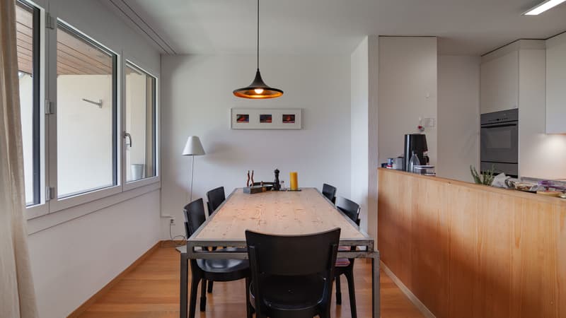 Schöne 5.5-Zimmer-Wohnung im obersten Stock an zentraler Lage in Chur (5)