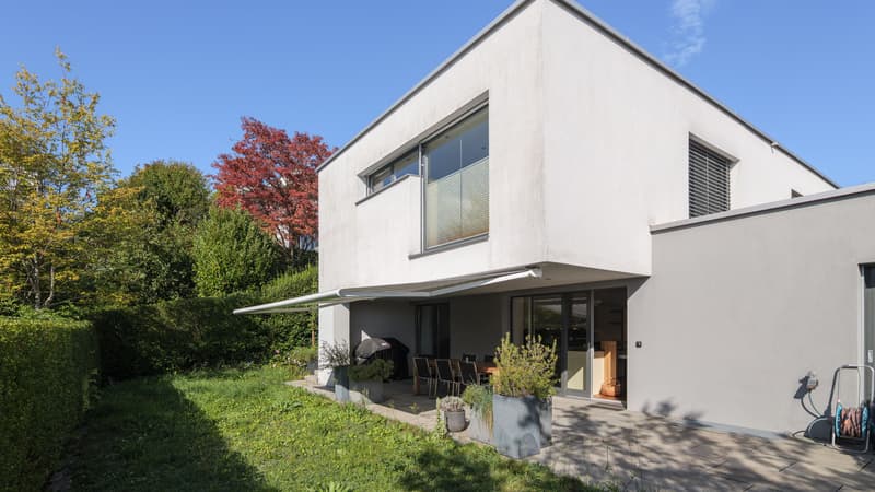 Modernes 5.5-Zimmer-Eckhaus mit 193 m² Wohnfläche, Garten und viel ... (1)