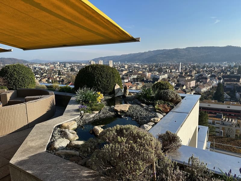 Exclusive terrace living with a far-reaching view (1)