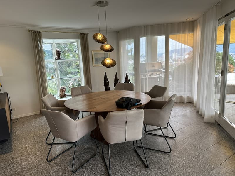 Exclusive terrace living with a far-reaching view (10)