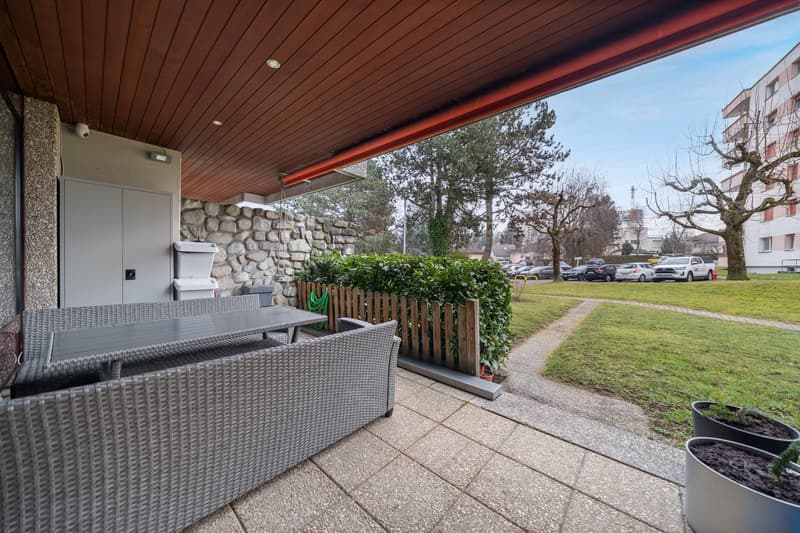 5.5-room garden apartment with terrace, centrally located in Fribourg for sale (3)