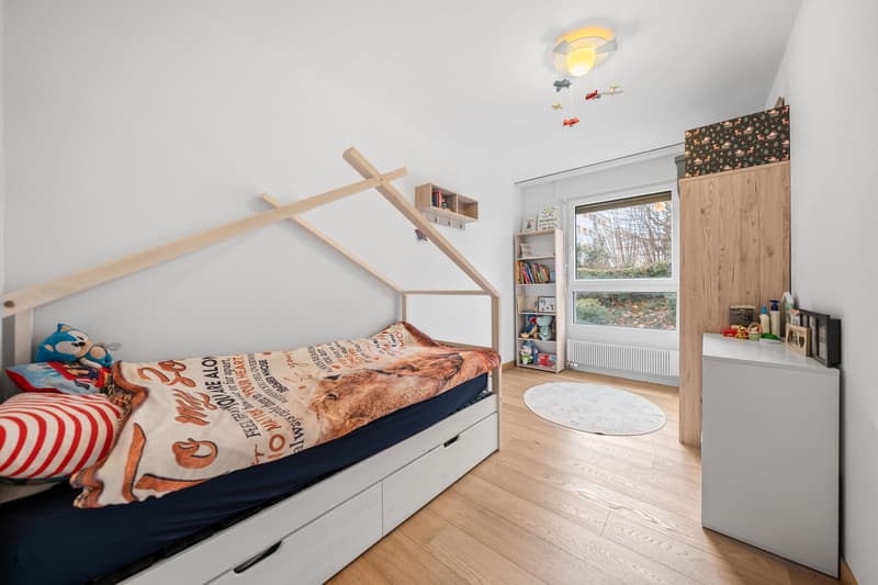 5.5-room garden apartment with terrace, centrally located in Fribourg for sale (8)