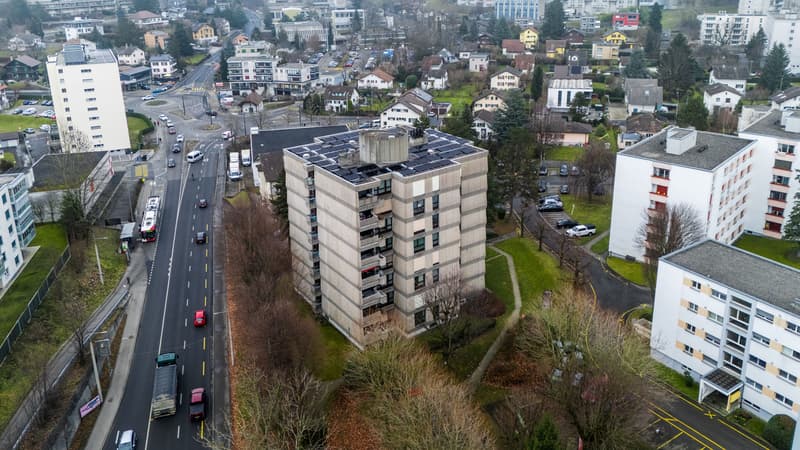 5.5-room garden apartment with terrace, centrally located in Fribourg for sale (13)