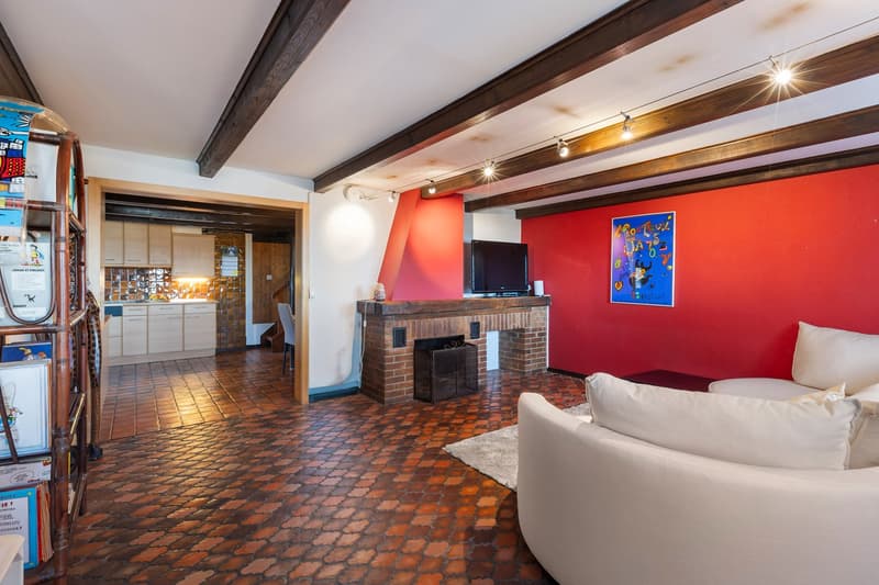 Character property in Ependes – exceptional volumes and privileged environment (4)