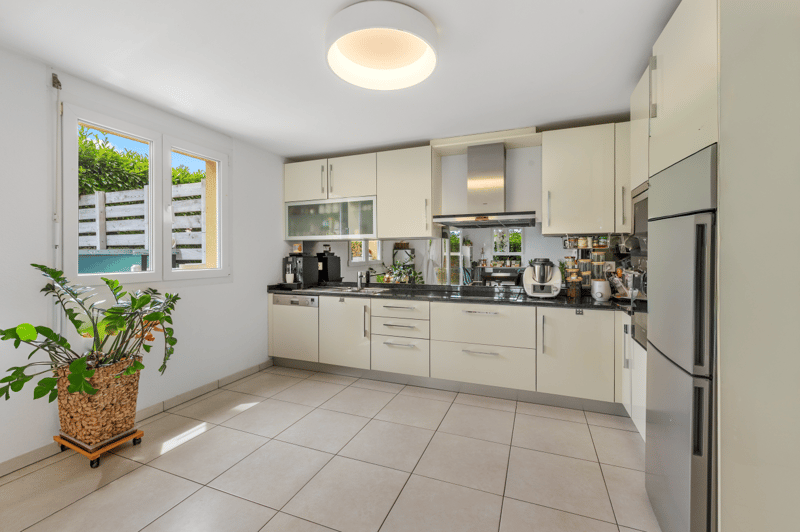 Appartement lumineux de 4.5 pièces avec jardin à Léchelles (4)