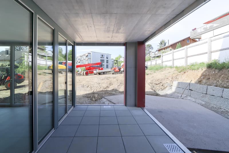High-quality 4.5 room new apartment on the ground floor, centrally and naturally located (11)