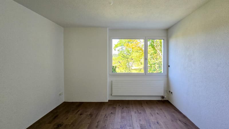 5.5-room single-family house with a dreamy garden in a sunny location in Stallikon (6)