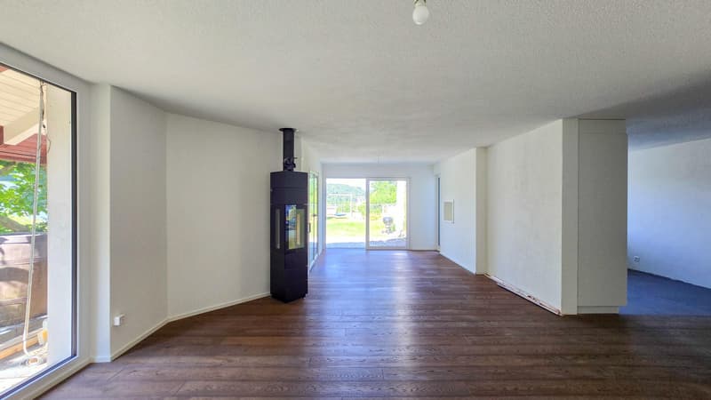 5.5-room single-family house with a dreamy garden in a sunny location in Stallikon (4)