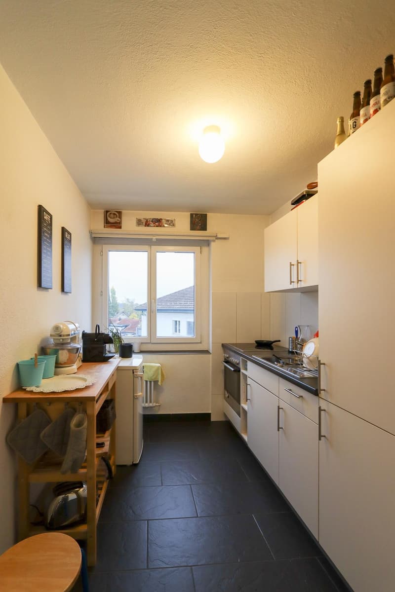 Helle 3.5 Zi-Wohnung an zentraler Lage (1)