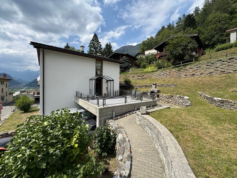 Incantevole casa unifamiliare a Quinto – 6.5 locali con garage e giardino (3)