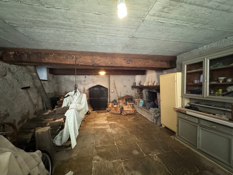 🏡 Malvaglia | Stabile con 3 appartamenti e rustico (12)