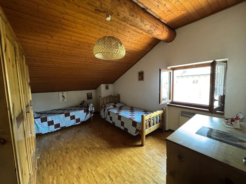 🏡 Malvaglia | Stabile con 3 appartamenti e rustico (9)