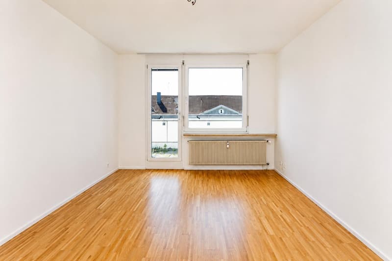 Moderne 3-Zimmer-Dachwohnung mit zwei Dachterrassen an zentraler Lage in Basel (3)