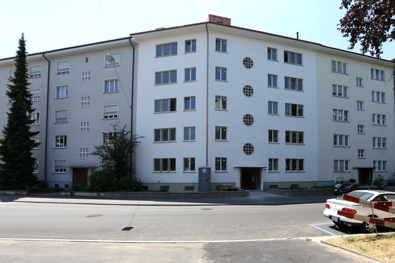 Beautiful 2-room apartment in a renovated, well-maintained property (1)