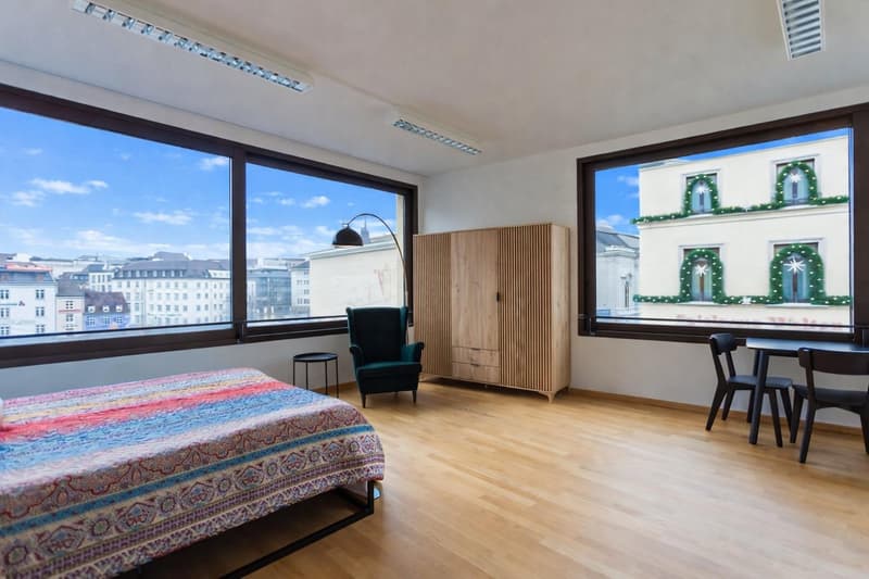 Möbliertes Atelier mitten in Basel, zwischen Barfüsserplatz und Steinenvorstadt (2)