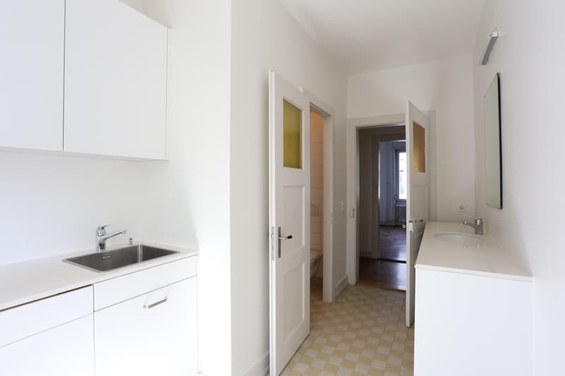 1-Zimmerwohnung in renoviertem Altbau nähe Voltaplatz (2)