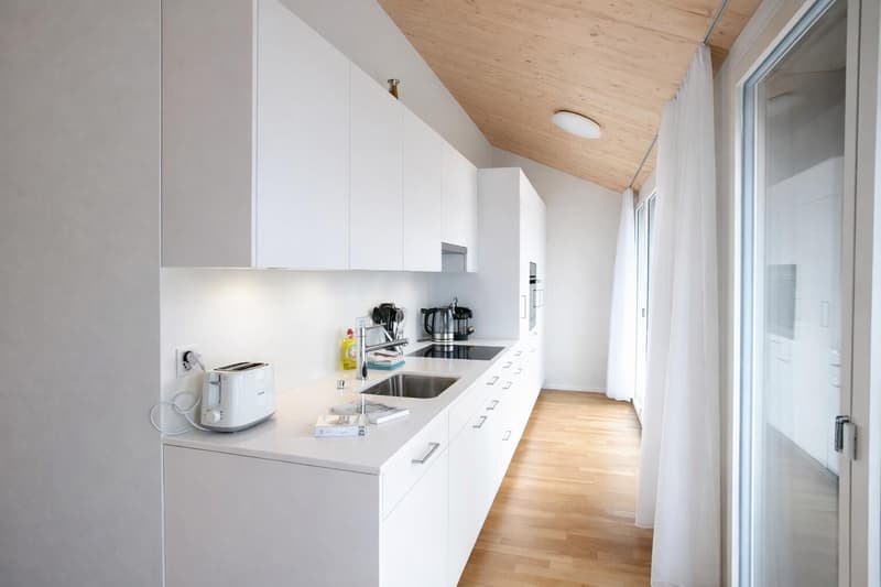 Möblierte 3-Zimmer-Dachwohnung im Paulus-Quartier (2)