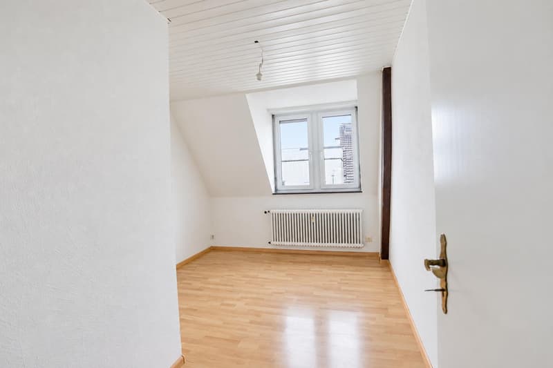 4-Zimmerwohnung mit ausgebautem Dachstock in Basel-Kleinhüningen (6)
