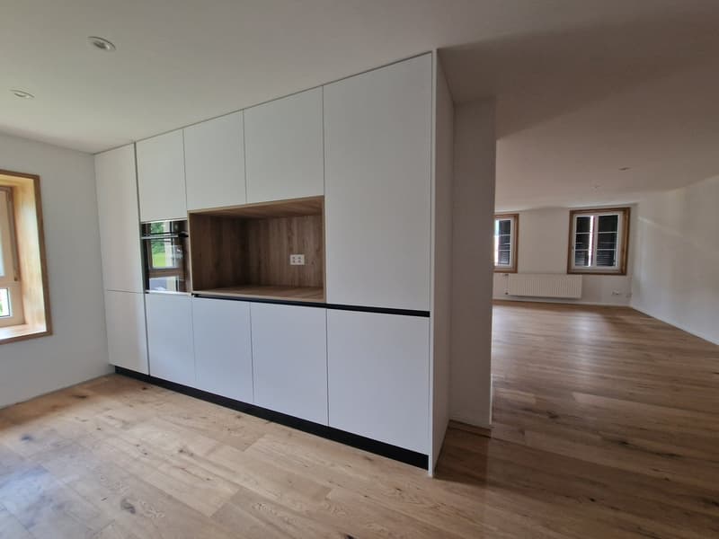 Magnifique 3.5 pièces rénové de 96 m² | Vue sur les Préalpes | À 3 min de la gare (13)